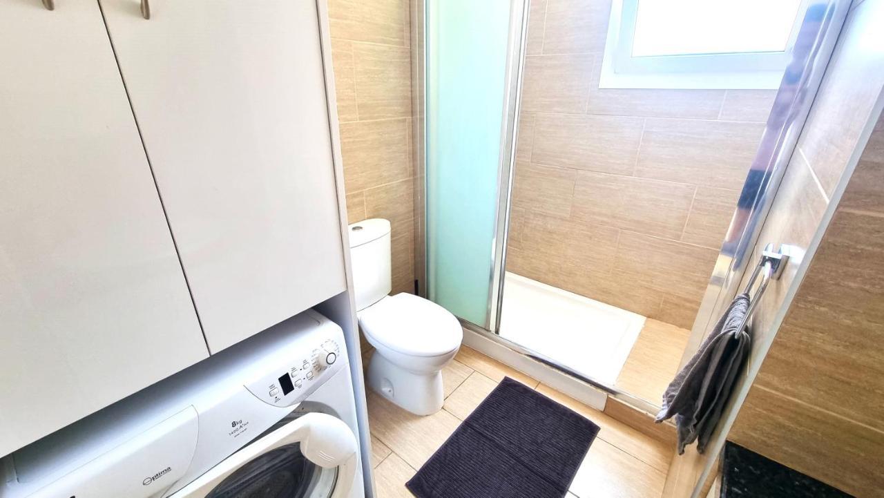 Apartment Dream Escape 1 - 6 Min Walk To Kastella Beach! Larnaca